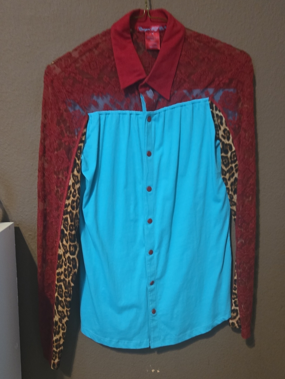 Cowgirl Tuff Turquoise Button-Down with Leopard Print Sleeves and Red Collar